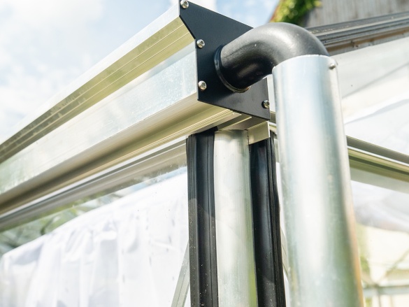 Klasický skleník na podezdívce Euro-Serre Plus On-Wall