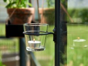 Juliana Držák na svíčku