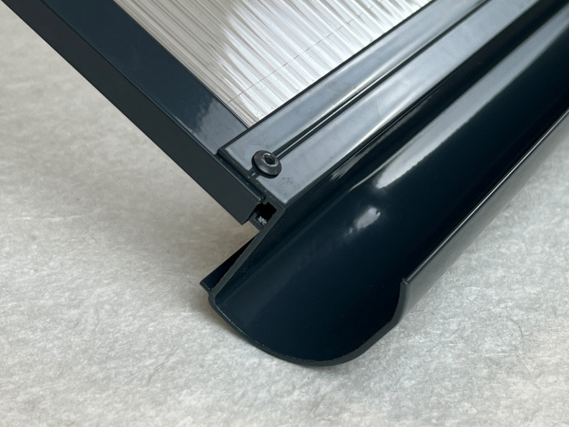 Vchodová stříška Covernit L-160