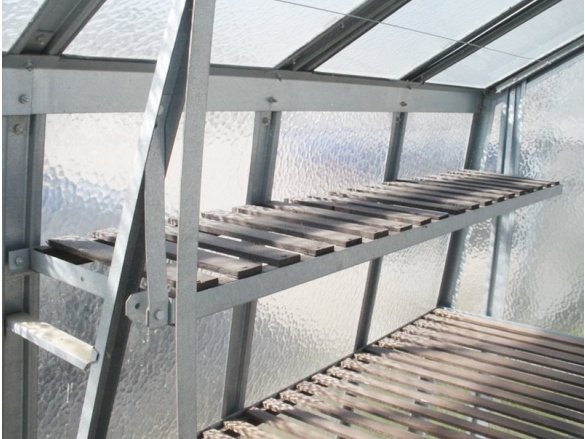 Police ke skleníku Scobax Growspot Master