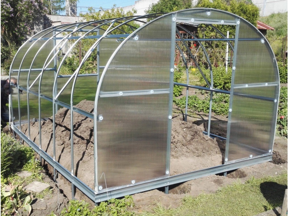 Záhradný skleník z polykarbonátu Gutta Gardentec Classic