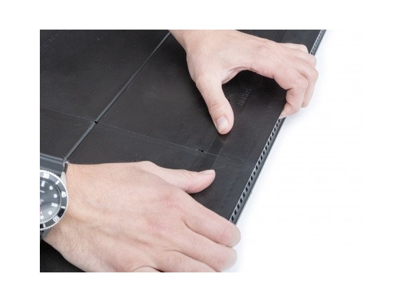 Hřebenový průduch  Ridge Vent Kerabit Hřebenový průduch  Ridge Vent