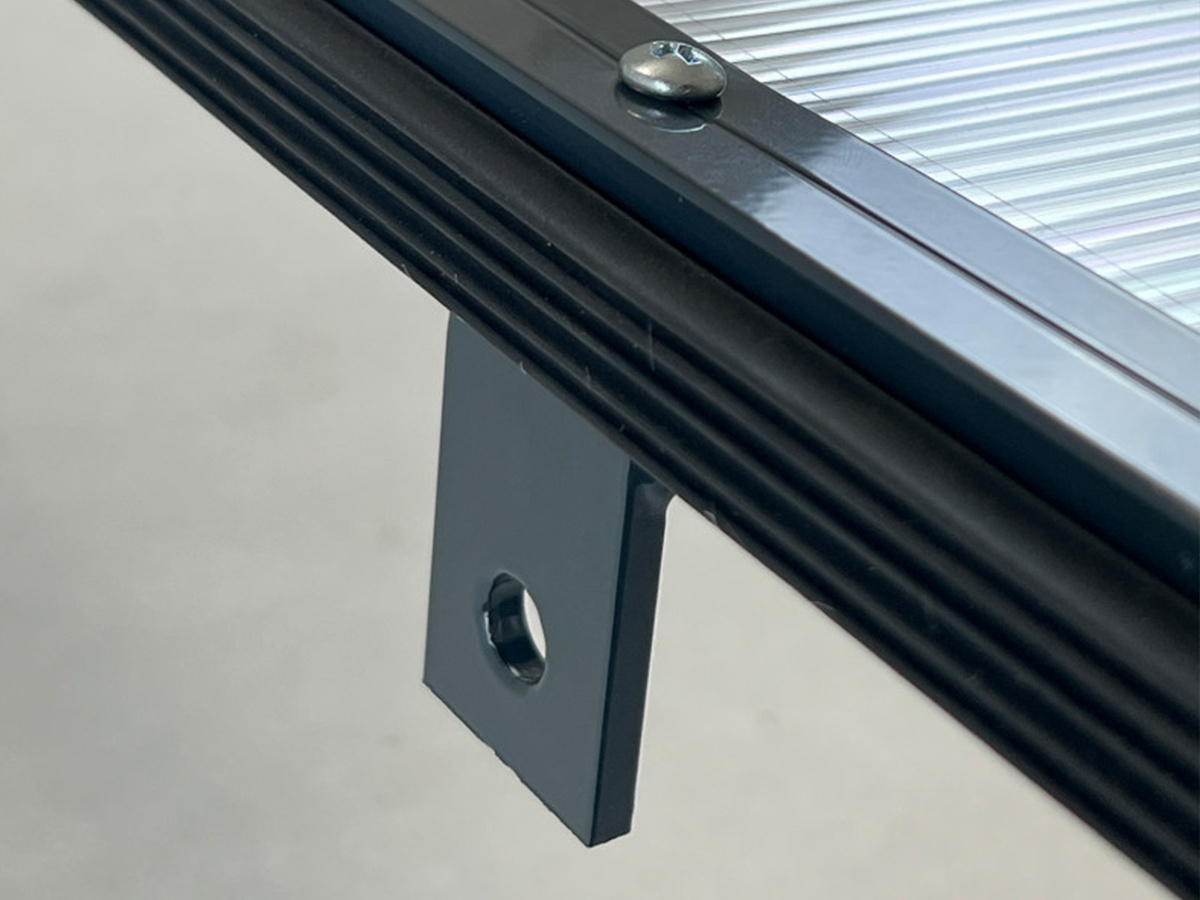 Vchodová stříška Covernit L-160