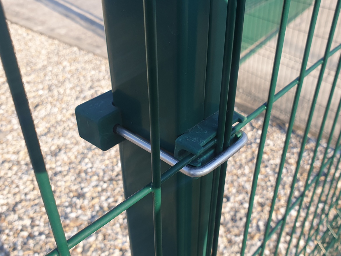 Univerzálna príchytka U Arepo M6