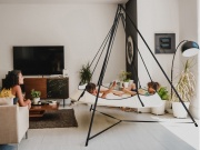 Stojan na hnízdo Hangout Pod