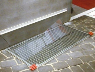 Építési tömések –  ACO Allround kryt z bezpečnostního skla