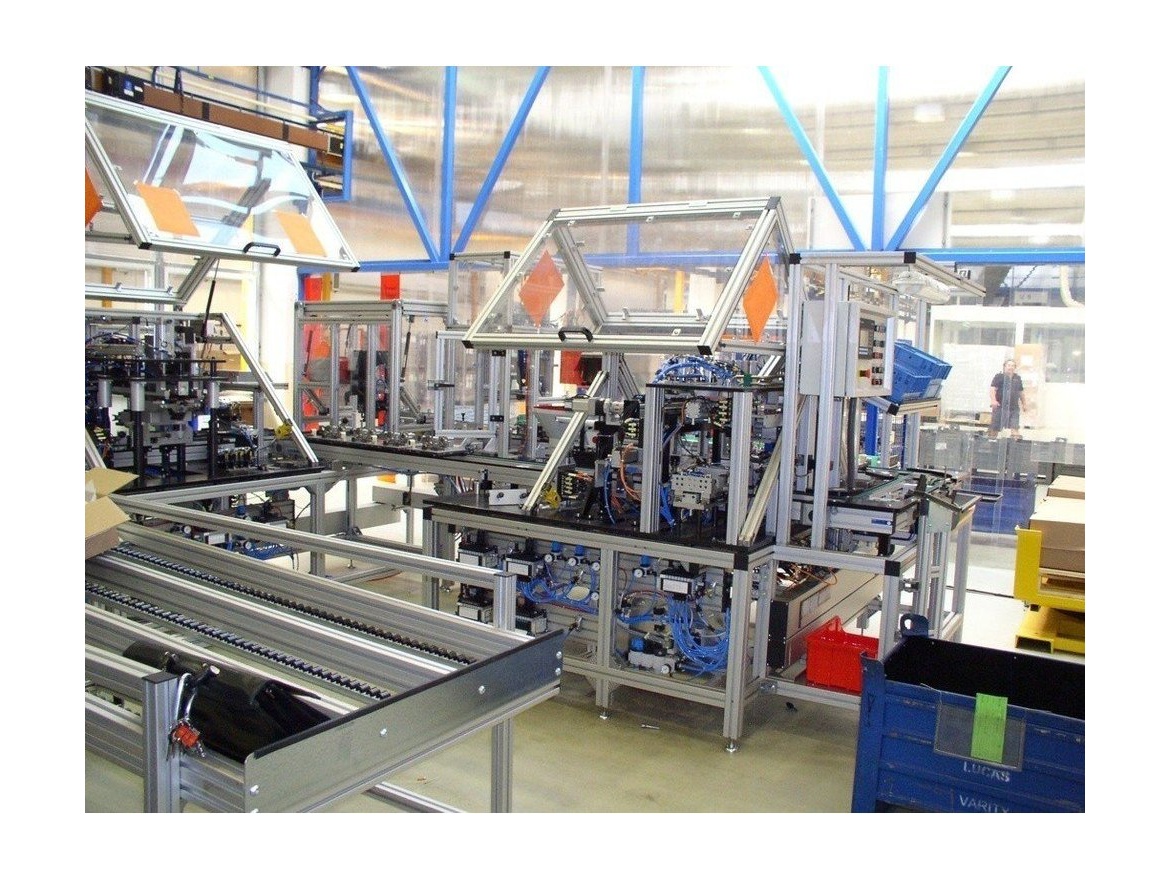 Plný polykarbonát čirý 10 mm s tvrzeným povrchem