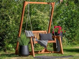 Nábytok –  Tuindeco Swing