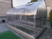 Profesionálna montáž skleníkov na kľúč