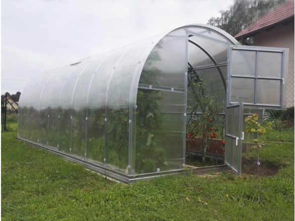 Záhradný skleník z polykarbonátu Gutta Gardentec Classic