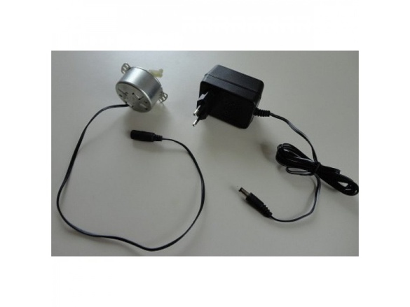 Scobax Motor s adaptérem pro použití v lískách nebo ve vlastní líhni