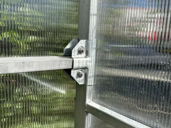 Skleník z polykarbonátu Scobax Altoman