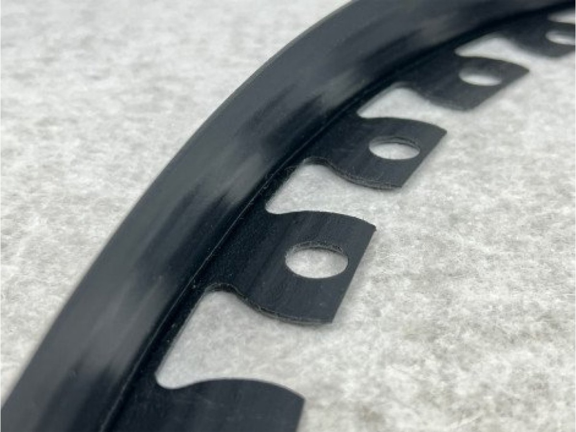 Flexibilný záhradný plastový obrubník Covernit Smart