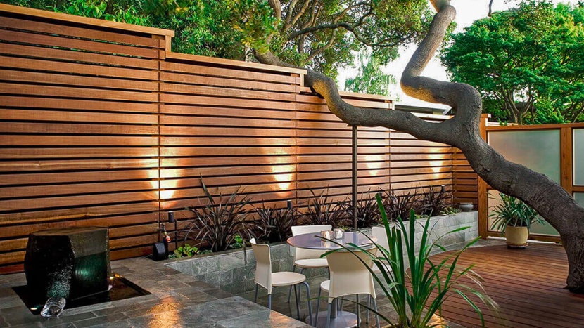 Hogyan válasszunk kerítést - típusai és előnyeik és hátrányaik