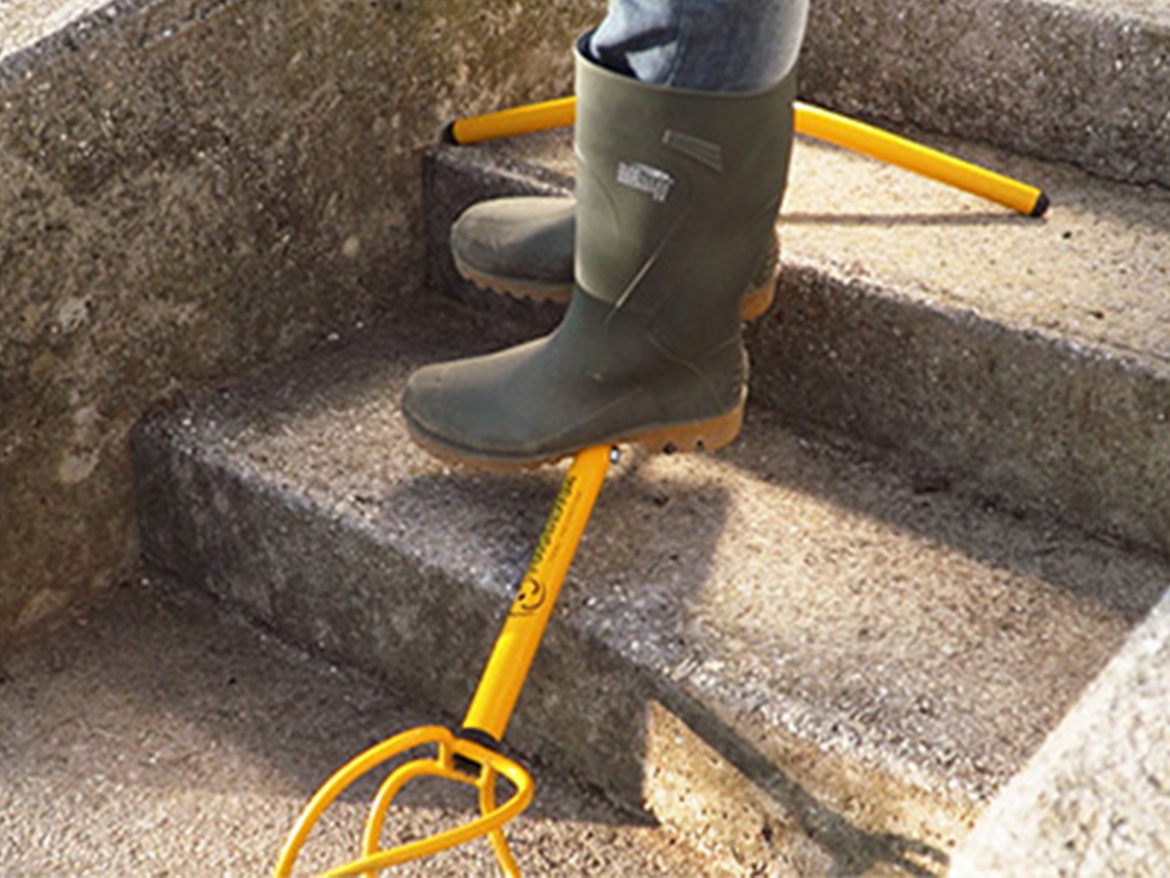 R1-2 Tornadica Kultivátor