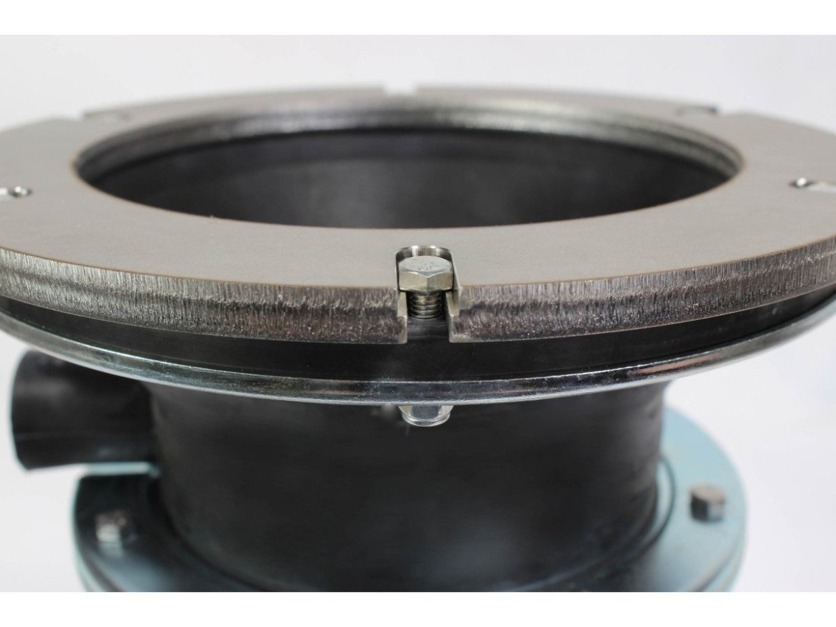 Příslušenství k drtičům Waste King Příruba jednoduchá - připojení drtiče 750-1500 na otvor 15 cm