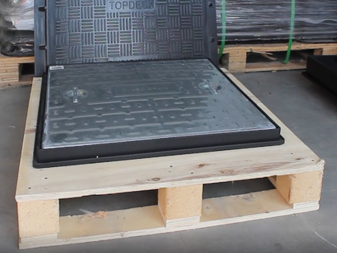 Poklop Scobax Steeldeck PC