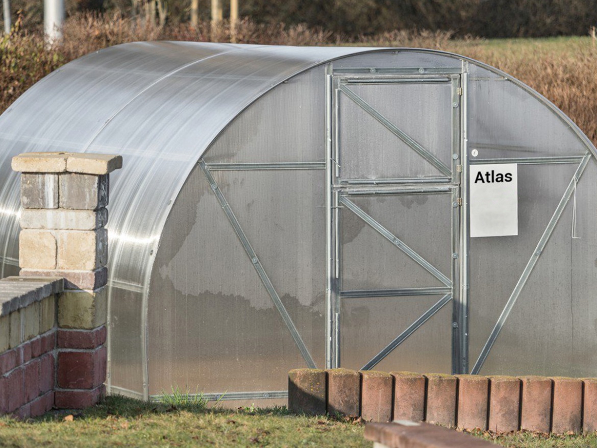 Zahradní skleník z polykarbonátu Gutta Atlas