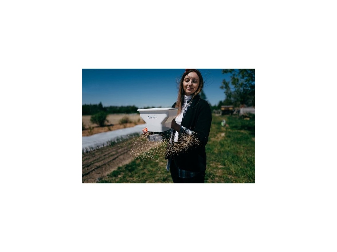 Bradas Ruční rozmetač osiva Bradas WHITE LINE 3 l