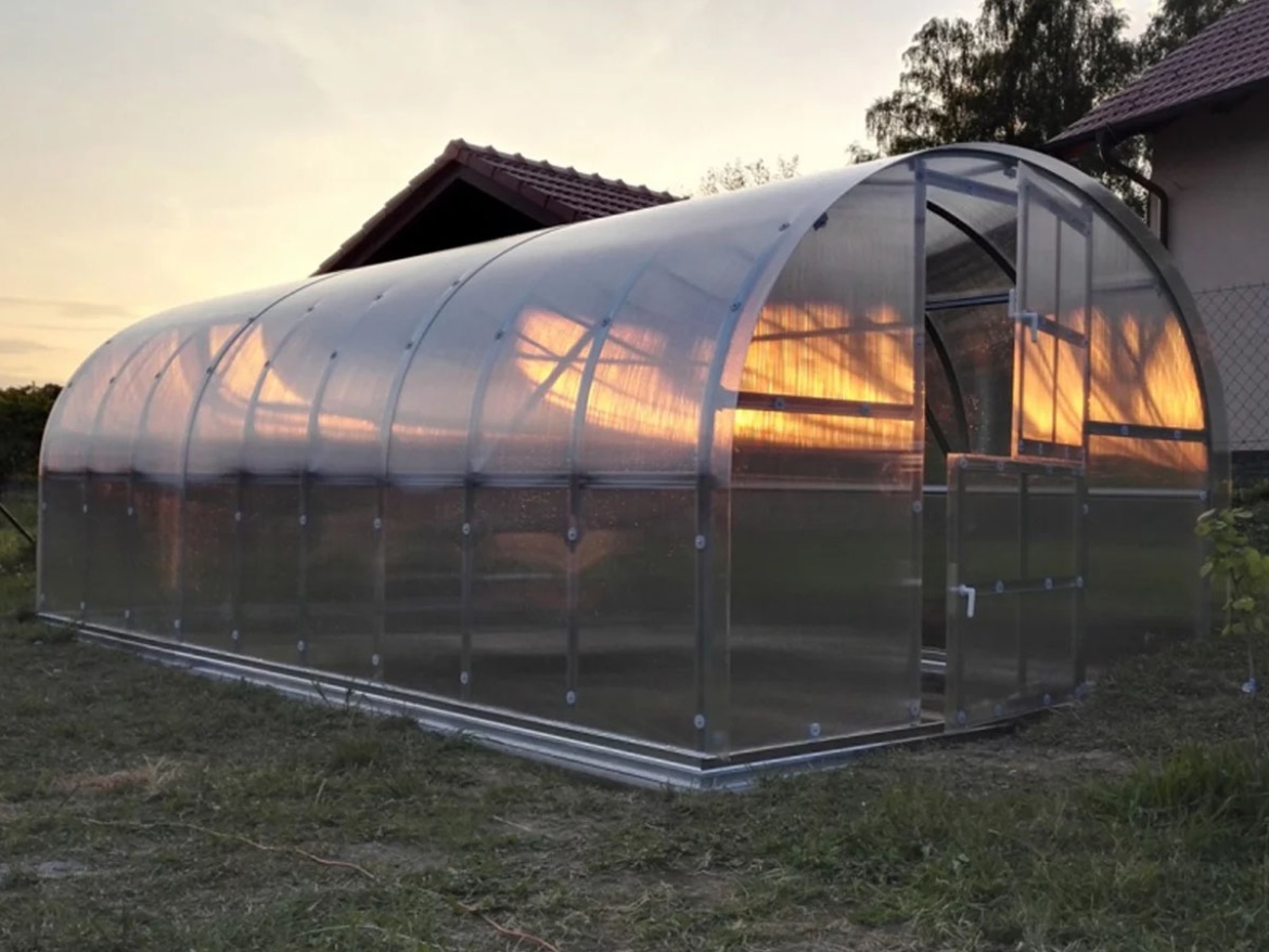 Skleník z polykarbonátu Covernit Classic