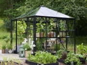 Altánok Halls Qube Square