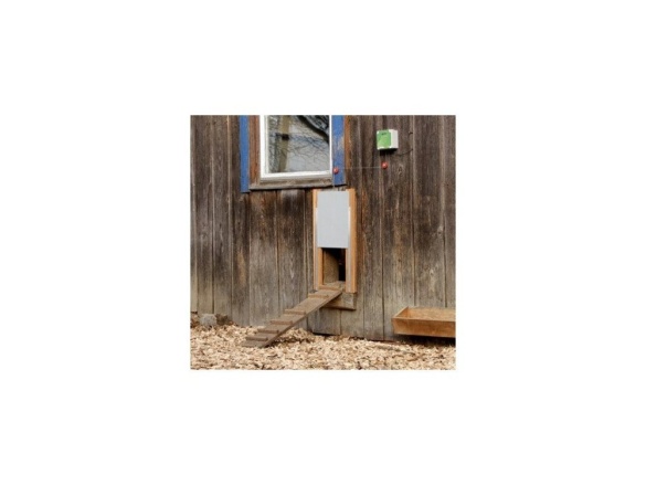 Scobax Automatické otevírání a zavírání kurníku KERBL