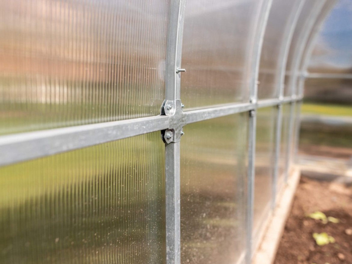 Zahradní skleník z polykarbonátu Gutta Gardentec Classic T