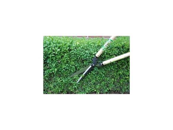 Dlhé plotové nožnice s veľkými čepeľami 230