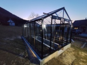 Profesionálna montáž skleníkov na kľúč