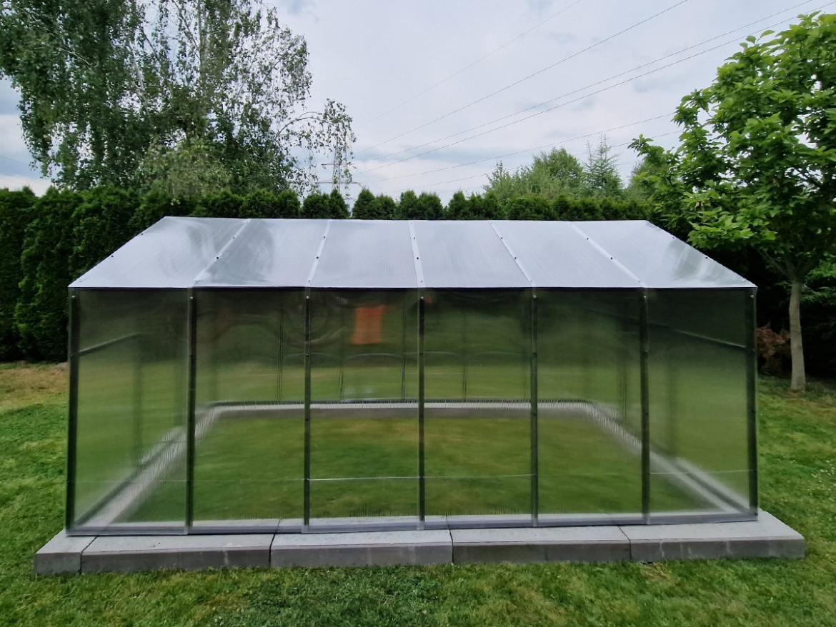 Skleník Scobax Cent