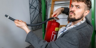 Jediné 2 dôvody, prečo si priplatiť za protipožiarne pôdne schody