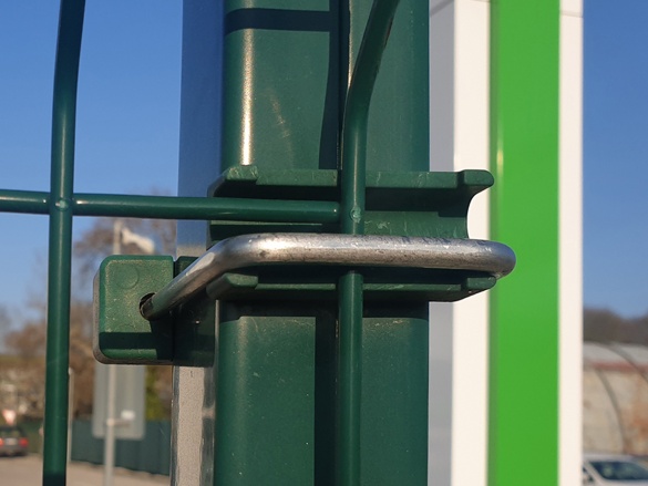 Univerzálna príchytka U Arepo M6