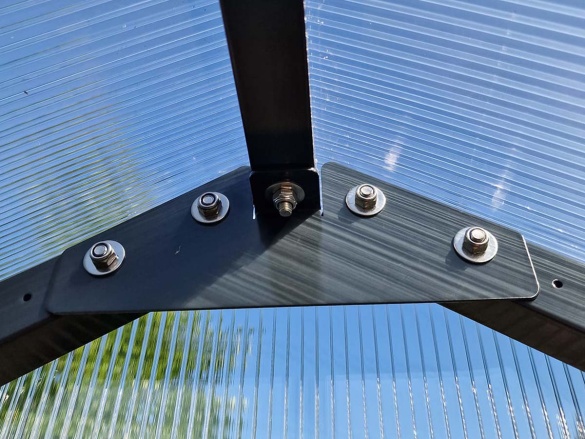 Skleník z polykarbonátu Scobax Drop Alu