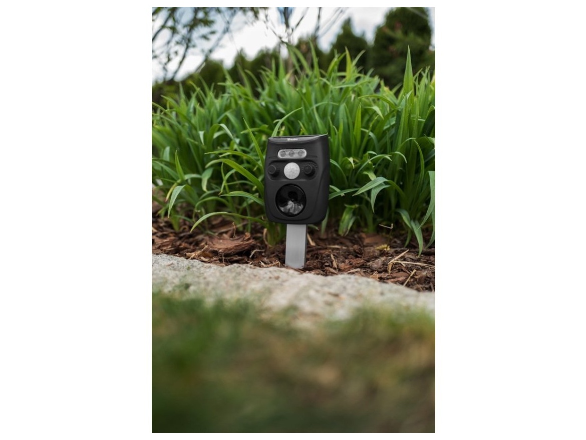 Bradas Solární odpuzovač / plašička zvířat - 5 funkcí