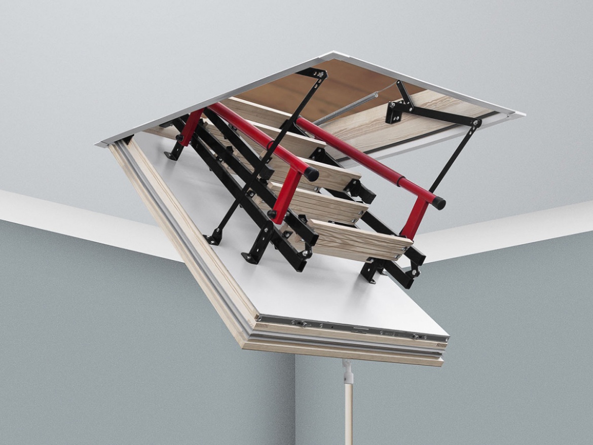 Pôdne schody Oman Polar Plus