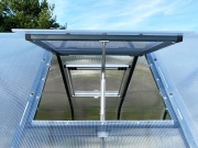 Ablak automatikus nyitóval Scobax