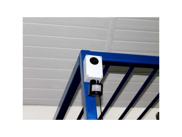 Scobax Vodotěsný ultrazvukový plašič na kuny, myši a potkany  DRAGON ULTRASONIC E150