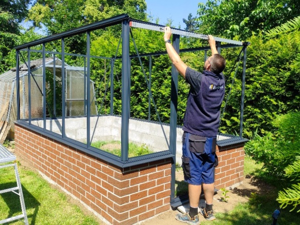 Profesionálna montáž skleníkov na kľúč
