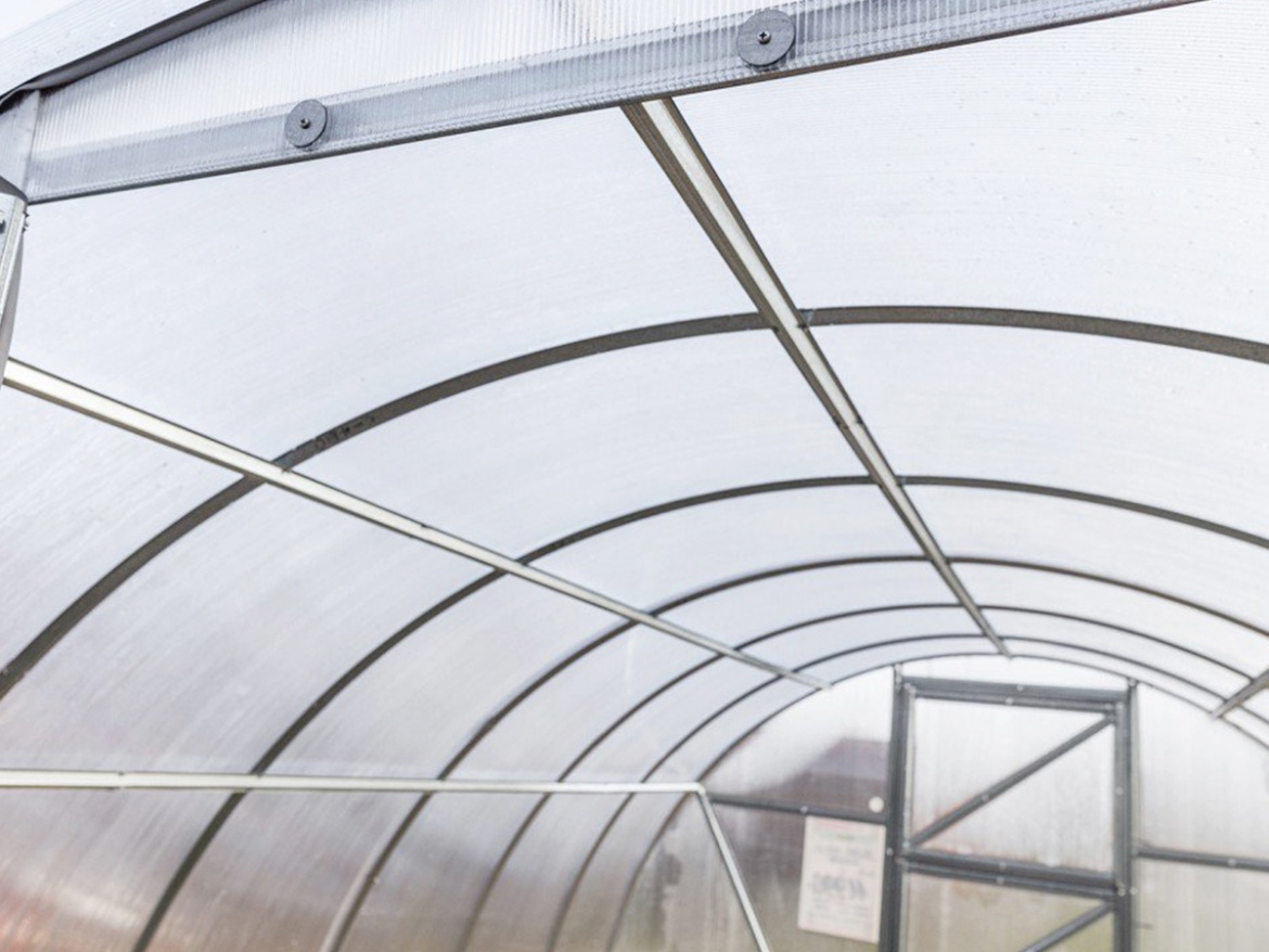 Zahradní skleník z polykarbonátu Gutta Atlas