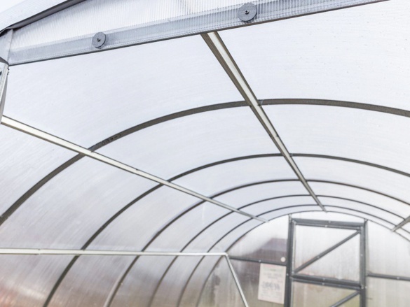 Zahradní skleník z polykarbonátu Gutta Atlas