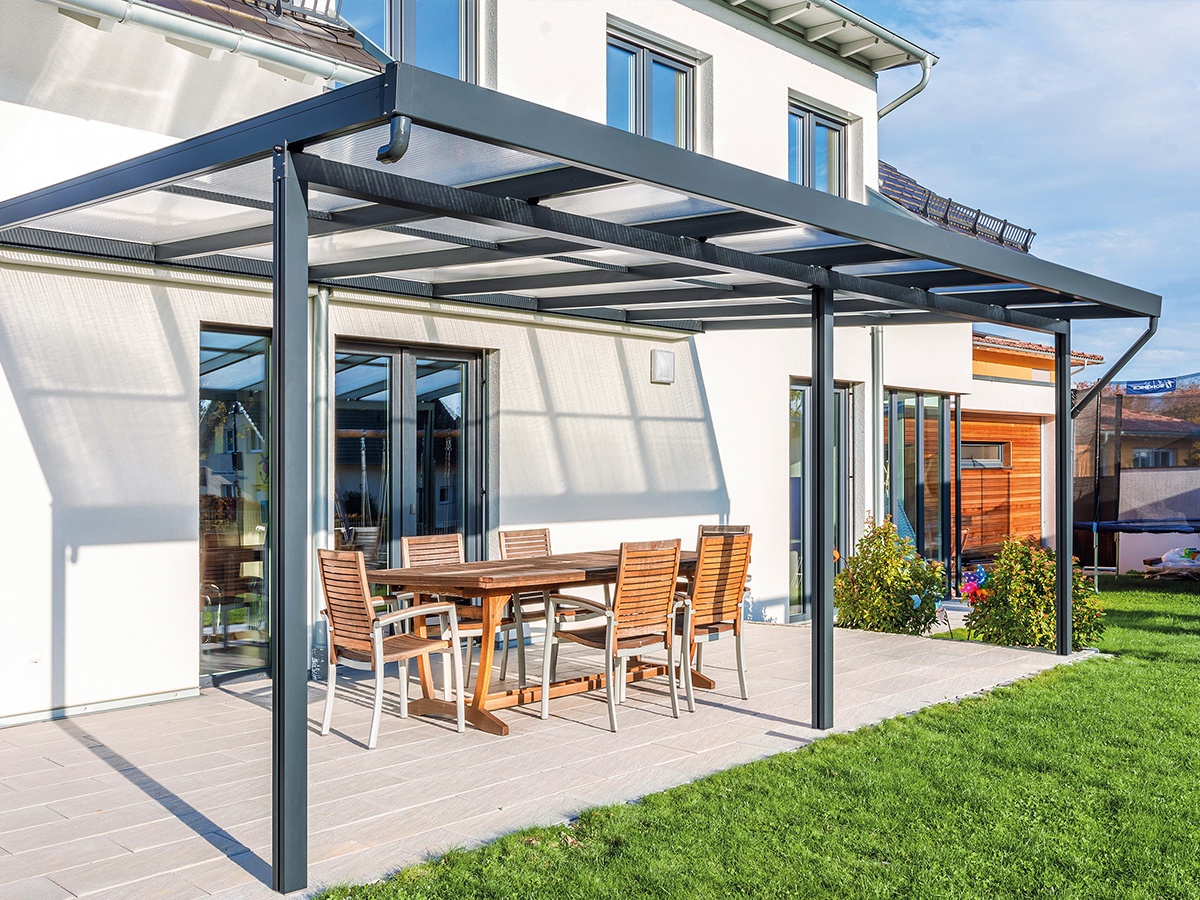 Hliníková pergola - čirý / bílá konstrukce Gutta Terrassendach Premium
