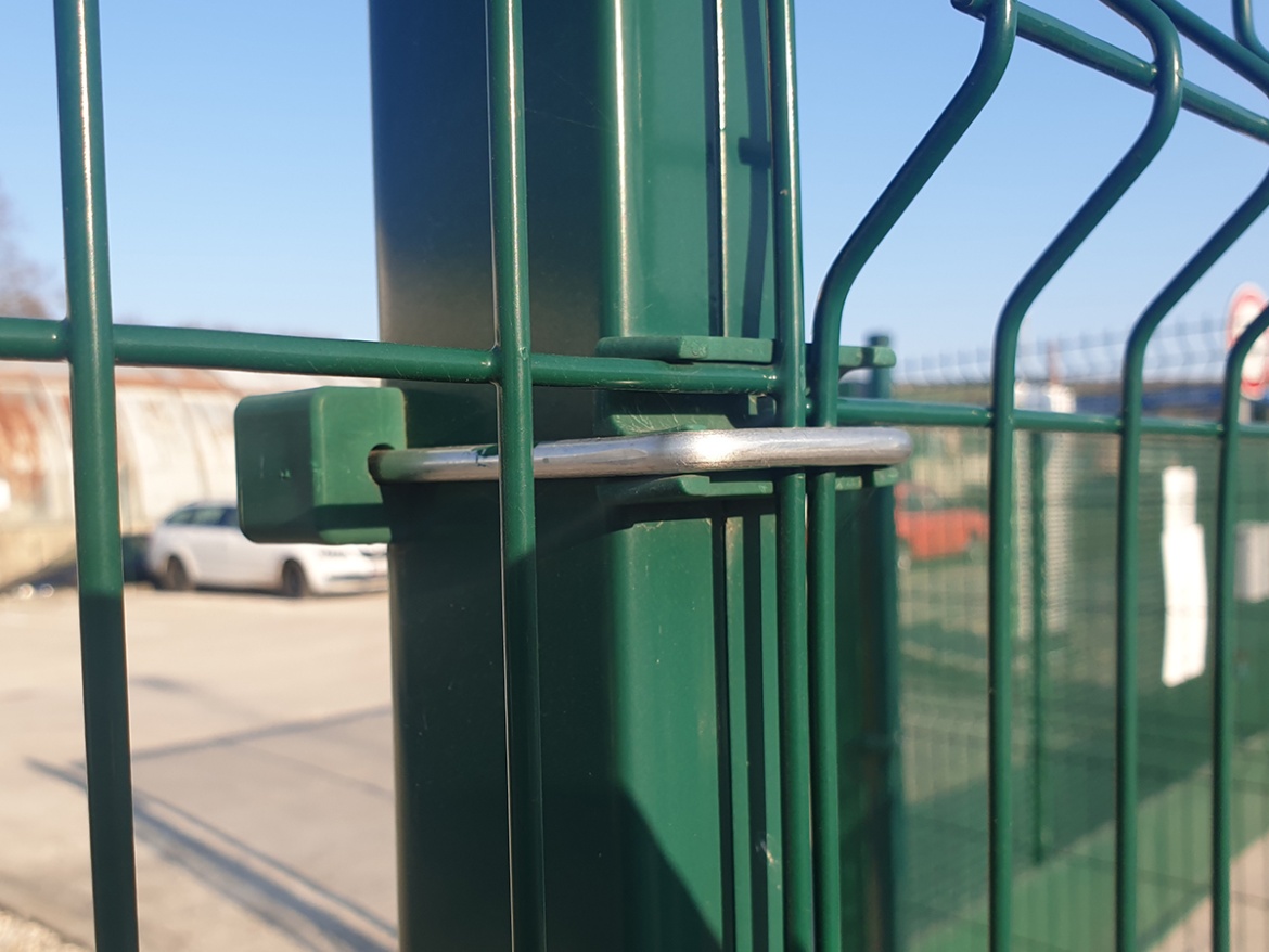 Univerzálna príchytka U Arepo M6