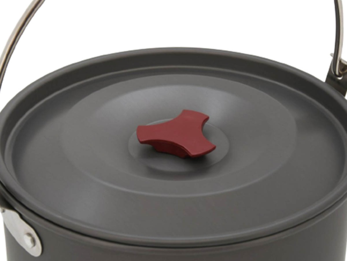 Cattara Kotlík Field