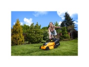 Akumulátorová travní sekačka + 1x 4Ah baterie + 1x nabíječka 20 V Riwall PRO RALM 3320i set