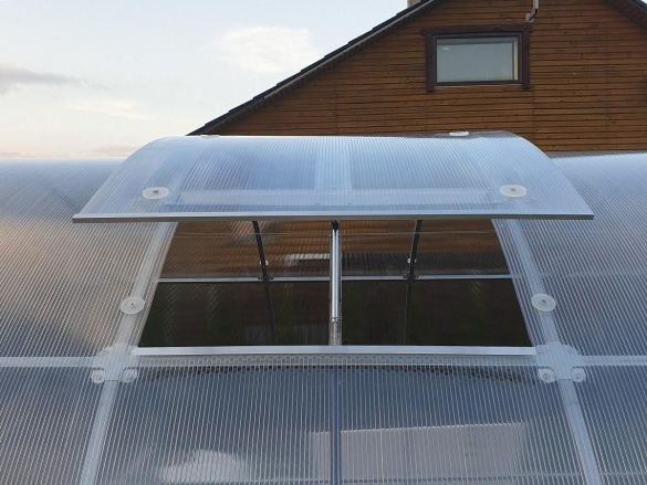 Napfénytető Lanit Plast