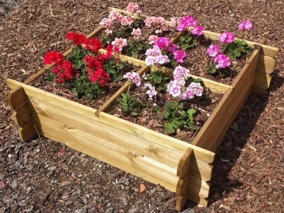 Vyvýšený záhon Scobax záhon