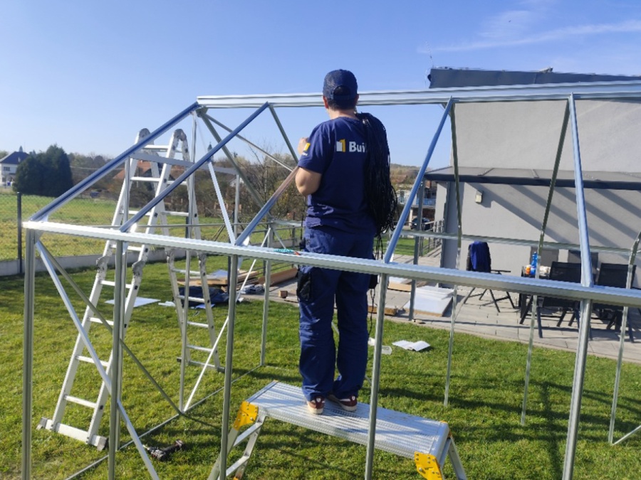 Üvegház összeszerelés