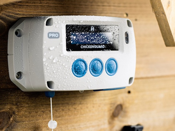 Komplet automatického otevírání a zavírání kurníku ChickenGuard Pro