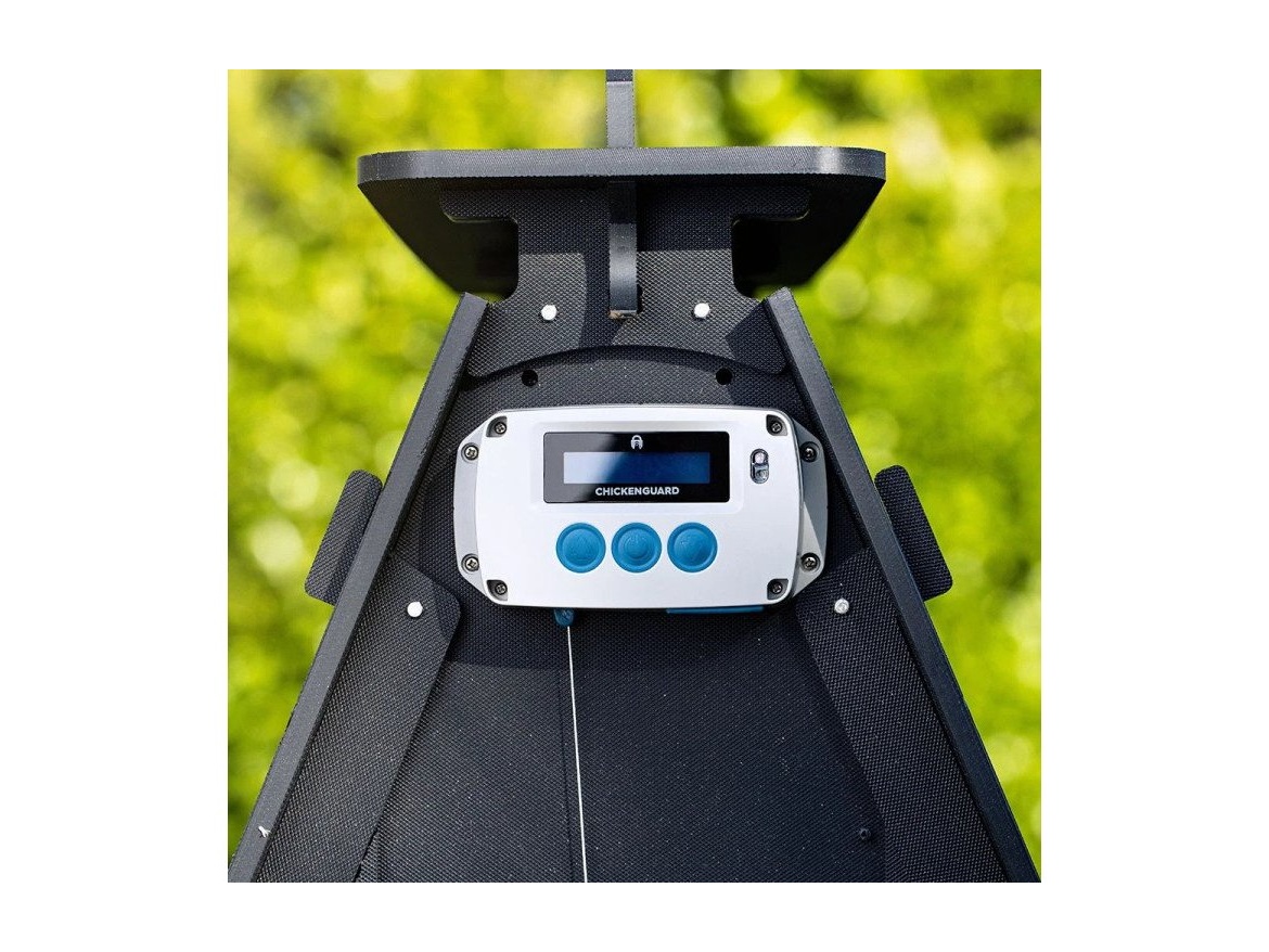 Scobax Automatické otevírání a zavírání kurníku CHICKEN GUARD STANDARD