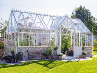 Klasické skleníky zo skla Euro-Serre –  Euro-Serre Victorian On-wall 9,0 m x 3,1 m, 2,4 m